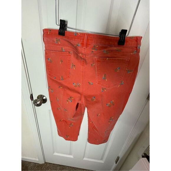 NYDJ women’s red capri floral jeans size 16 - Picture 2 of 7